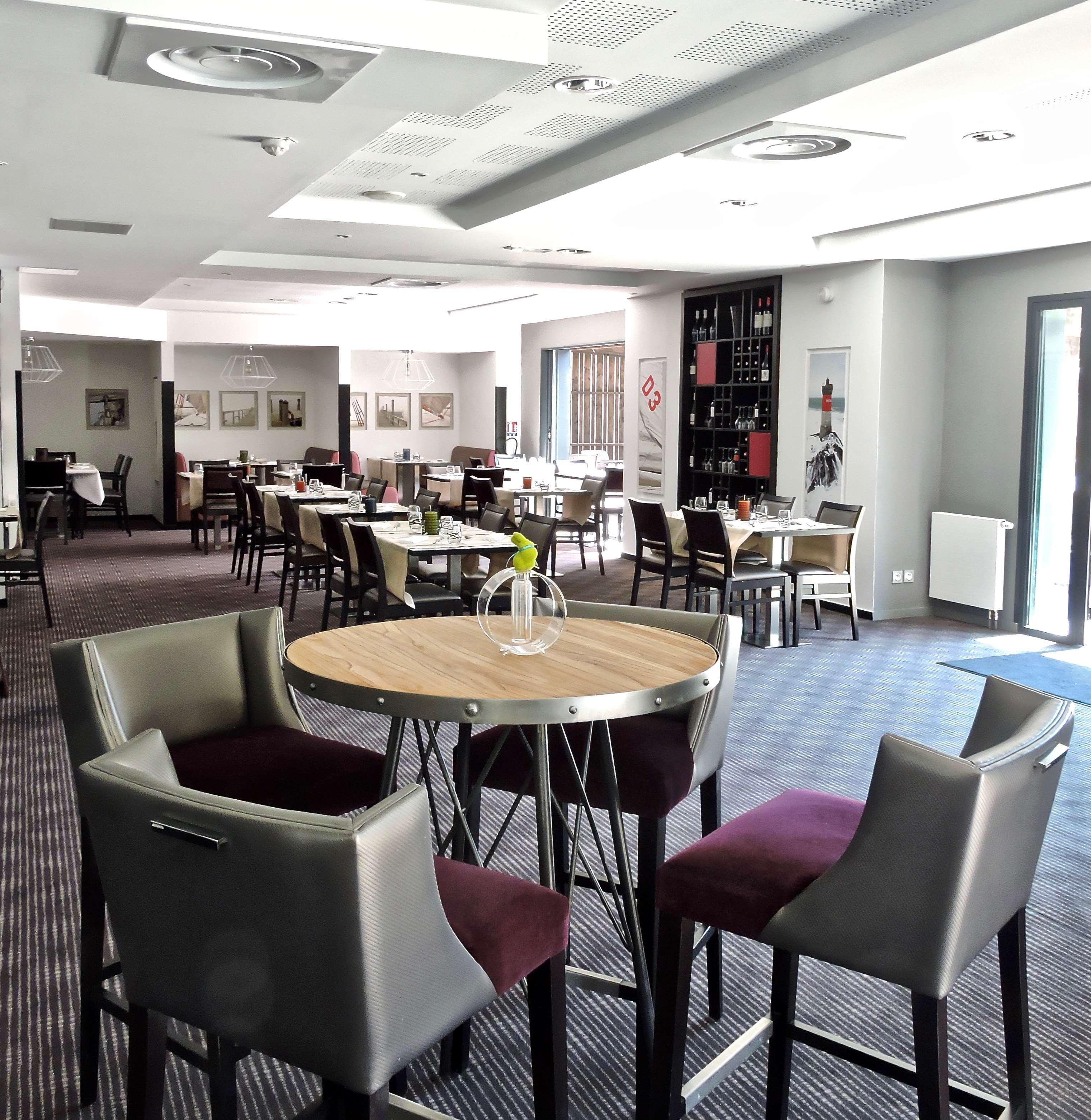 Kyriad Hotel Auray